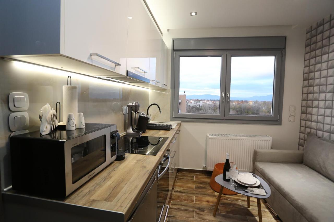 La Larissa Luxury Apartments Dafne Екстериор снимка