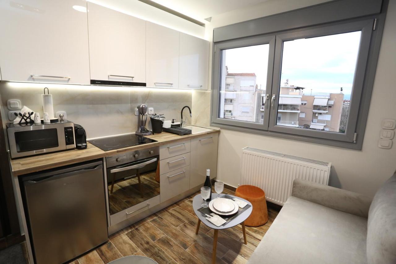 La Larissa Luxury Apartments Dafne Екстериор снимка
